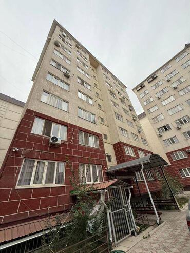 квартиры в токмоке: 1 бөлмө, 45 кв. м, 106-серия жакшыртылган, 5 кабат, Евроремонт