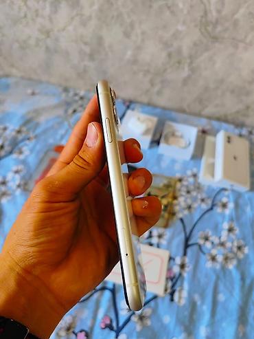 apple 16e: IPhone 11, Б/у, 128 ГБ, Белый, Коробка, 73 % — 2