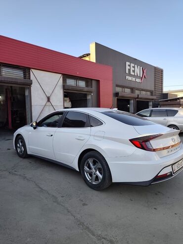 Hyundai: Hyundai Sonata: 2019 г., 2 л, Автомат, Газ, Седан — 5