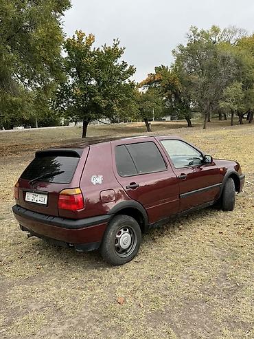 Volkswagen: Volkswagen Golf: 1993 г., 1.8 л, Хетчбек — 5