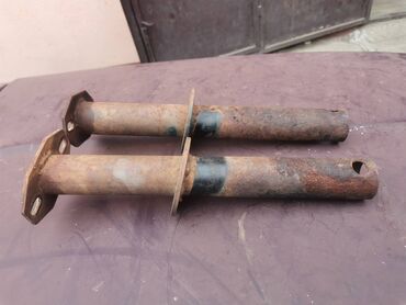 Auto delovi: Nosaci prednjeg branika Lada 2121,21213,21214 Niva. Polovno, ocuvano — 6