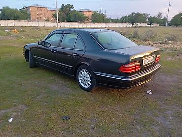 e klass: Mercedes-Benz E-Class: 2001 г., 3.2 л, Типтроник, Бензин — 4