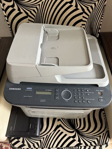 нодбук: Samsung printer herseyi var hersey islek veziyetdedir 170 azn