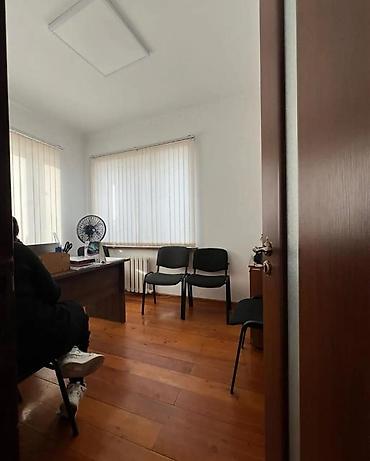 Sale of cottages and houses: 🚀продается дом 2этажный дом 🚀Уникальный Дом в Центре Бишкека — — 10