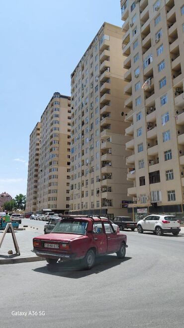 Yeni tikili: 1 otaqlı, Yeni tikili, 50 kv. m — 3