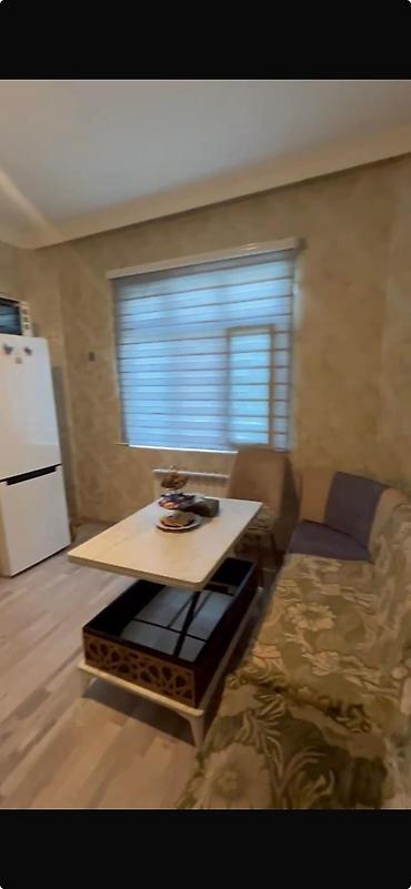 transfer masa: Transfer masa satılır. Qiyməti 110 manat. Ünvan Həzi Aslanov. Aytən — 1
