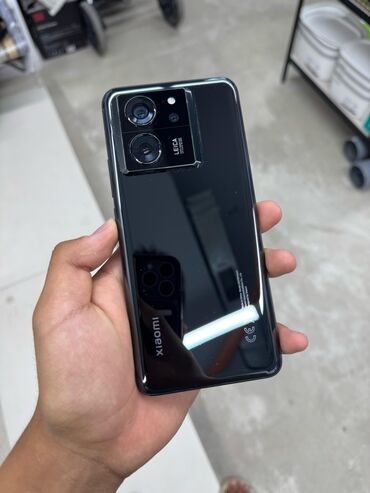 фон: Xiaomi, 13T Pro, Б/у, 512 ГБ, цвет - Черный