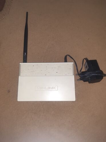 sazz wifi modem ix380: TP-link wifi modemi Tam işlək vəziyyətdədir Heç bir problemi yoxdur