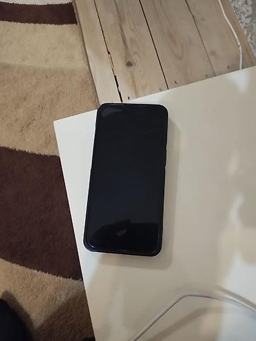 Apple iPhone: IPhone 15, 128 GB, Qara, Face ID — 9