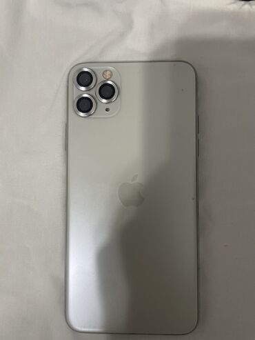 телефон 11про: IPhone 11 Pro, Б/у, 256 ГБ, Белый, Чехол, Кабель, 81 %