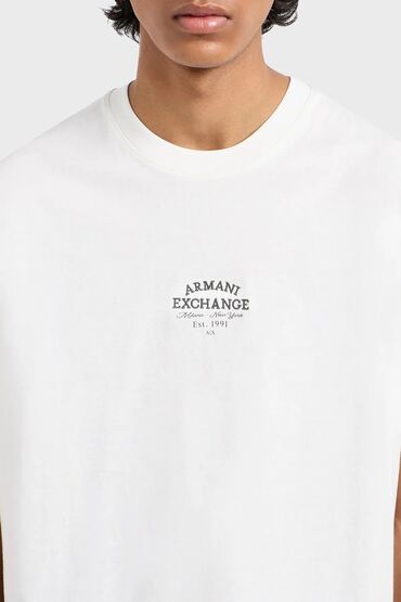 Футболки: Мужская футболка, S (EU 36), Armani, Новый, цвет - Белый, Самовывоз