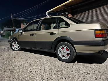 aion s 2021: Volkswagen Passat: 1989 г., 1.8 л, Механика, Бензин, Седан — 6