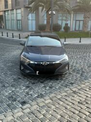 Hyundai: Hyundai Elantra: 1.6 l | 2019 il Sedan — 3