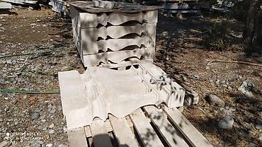 Обшивка лестниц: Балясины,перилы,тумбы из Сары таш — 10