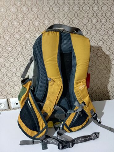 туфли и сумка: Походный рюкзак Lafuma 25L (оригинал) жёсткая спинка, сетка имеется