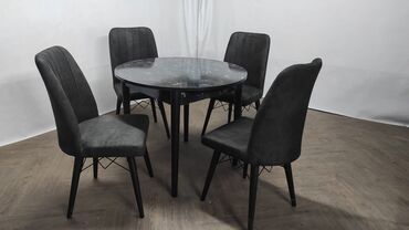 Setovi stolova i stolica: Cena kompleta 💵💸 🔹Stolica 🔹Boja -Zelena 🔹Materijal-metalni ram — 8
