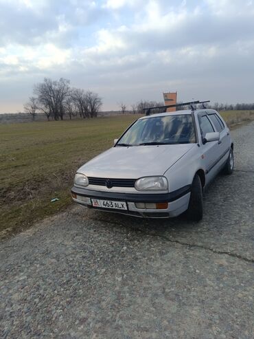 чолпон ата машина: Volkswagen Golf: 1993 г., 1.8 л, Механика, Газ, Купе