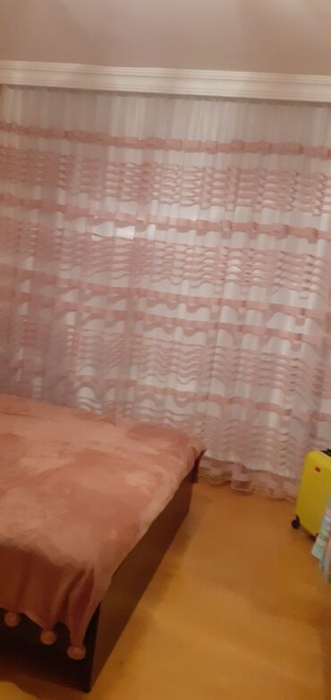 Вилки: 4 metrenin perdesi satilir,teze alinib yeni karantinden once,kocle