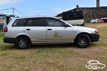 Nissan: Nissan Wingroad: 2000 г. — 2