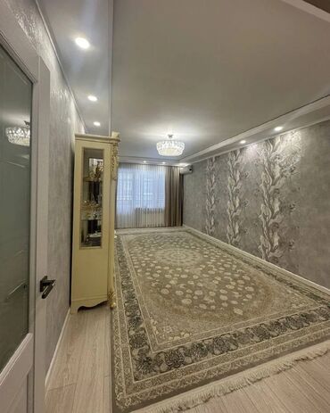 Рестораны, кафе: 3 комнаты, 100 м², 108 серия, 2 этаж, Евроремонт