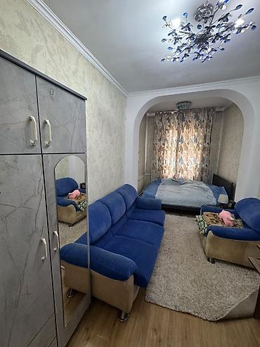 Үйлөрдү ижарага берүү: 100 м², 4 бөлмө, Чиркөө — 3