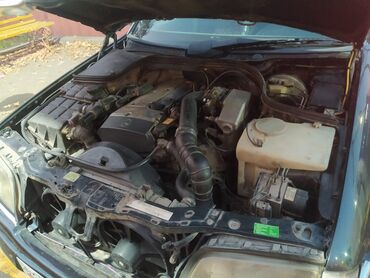 срочно мерс: Mercedes-Benz C-Class: 1996 г., 2.2 л, Механика, Бензин, Седан