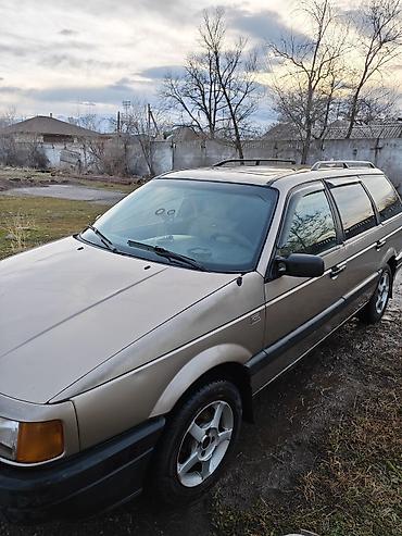 e klass: Volkswagen Passat Variant: 1990 г., 1.8 л, Механика, Бензин, Универсал — 3