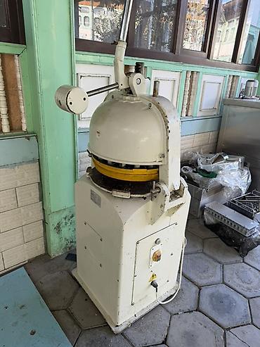 кафе ош: Тестоделительная-округлительная машина SINMAG SM-430 - Назначение — 2