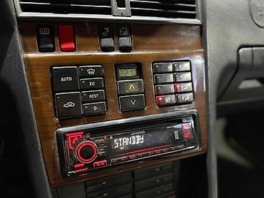 Mercedes-Benz: Mercedes-Benz C-Class: 1994 г., 2.2 л, Механика, Бензин, Седан — 8