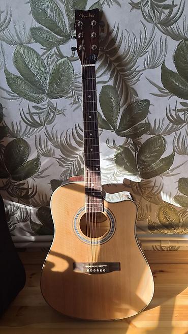 Musiqi alətləri: Fender CD-140SCE elektro-akustik gitaradi alınandan bəri cəmi 1 ay — 2