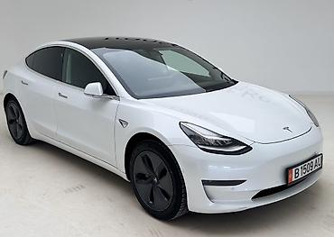 Tesla: Tesla Model 3: 2020 г., Электромобиль, Седан — 1