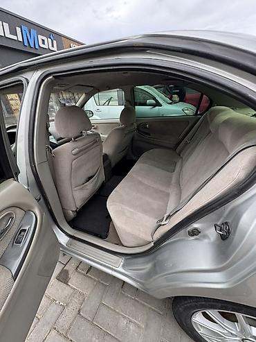 меняю варианты: Nissan Maxima: 2003 г., 3 л, Механика, Бензин, Седан — 4