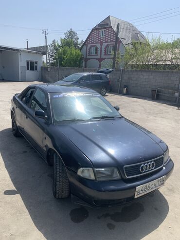 Audi A4: 1995 г., 1.6 л, Механика, Бензин
