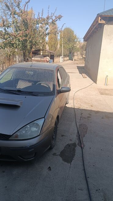 машинка для полировки авто бу: Ford Focus: 2002 г., 1.8 л, Механика, Бензин, Седан