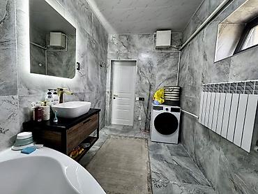 складские помещения ош: 🏡 Продаётся премиальный 2-этажный дом в ж/м Кок-Жар Просторный дом — 10