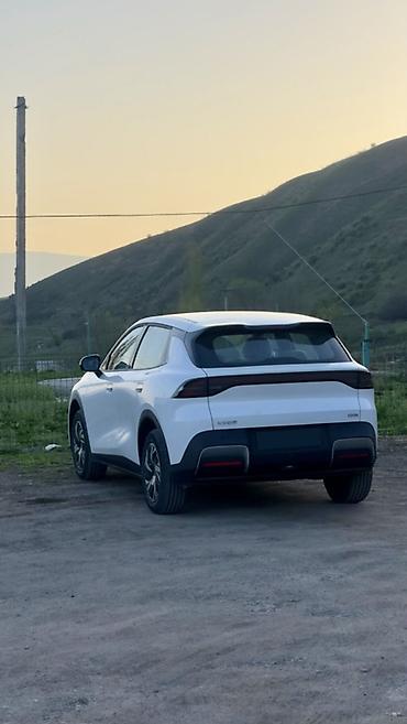 2026: Changan Qiyuan Q05: 2026 г., Робот, Электромобиль, Кроссовер — 2
