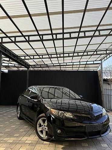 Toyota Camry: 2013 г., 2.5 л, Автомат, Бензин, Седан