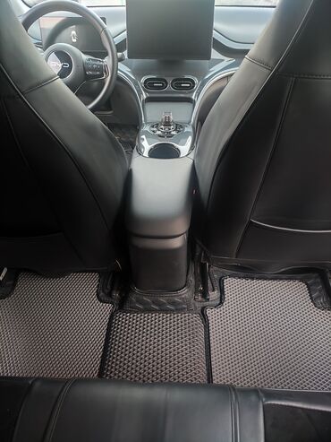 BYD: BYD E2: 2025 г., Автомат, Электромобиль, Хэтчбэк — 7