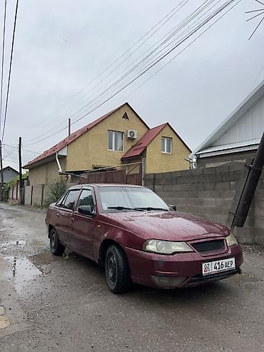 Daewoo Nexia: 2008 г., 1.5 л, Механика, Бензин, Седан