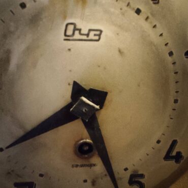 Ev saatları: Divar saatları, Mexaniki, Mayatnik — 7