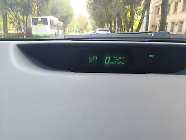 prius 30: Toyota Prius: 2006 г., 1.5 л, Гибрид, Хэтчбэк — 7