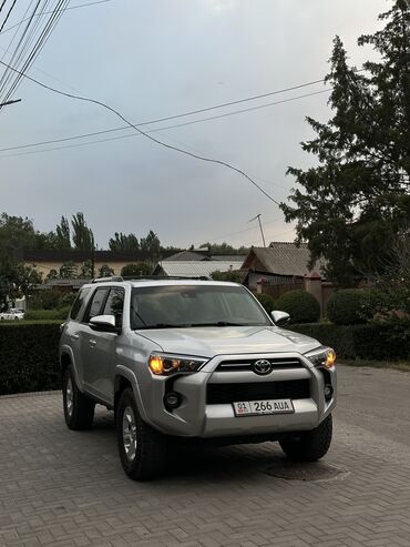 срочно продать машину: Toyota 4Runner: 2021 г., 4 л, Автоматтык, Бензин, Жол тандабас