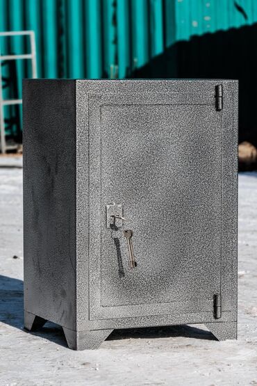 мебель полки: Бухгалтерский шкаф 680х450х400 Также используется как сейф Толщина
