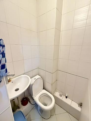 Продажа квартир: 2 комнаты, 77 м², Индивидуалка, 1 этаж, Косметический ремонт — 9