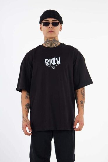 Majice: S m l xl i 2xl
2400 din — 9