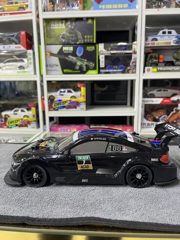 Игрушки: Дрифт машинка BMW 4WD Двух расцветок желтый и черный🟡⚫️ Дальность at lalafo.kg — 11 Игрушки: Дрифт машинка BMW 4WD Двух расцветок желтый и черный🟡⚫️ Дальность — 11