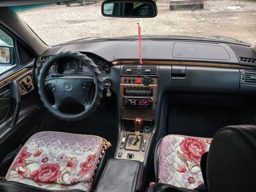 Mercedes-Benz: Mercedes-Benz E-Class: 2001 г., 3.2 л, Автомат, Бензин, Универсал — 6