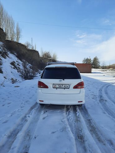 Toyota: Toyota Ipsum: 2002 г., 2.4 л, Автомат, Бензин, Минивэн — 6