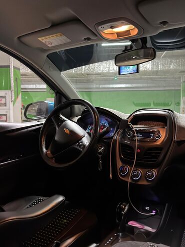 Chevrolet: Chevrolet Spark: 2019 г., 0.1 л, Автомат, Бензин, Хэтчбэк — 8