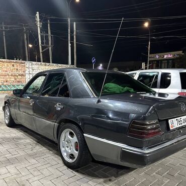 мерседес 134: Mercedes-Benz W124: 1990 г., 2.3 л, Механика, Бензин, Седан